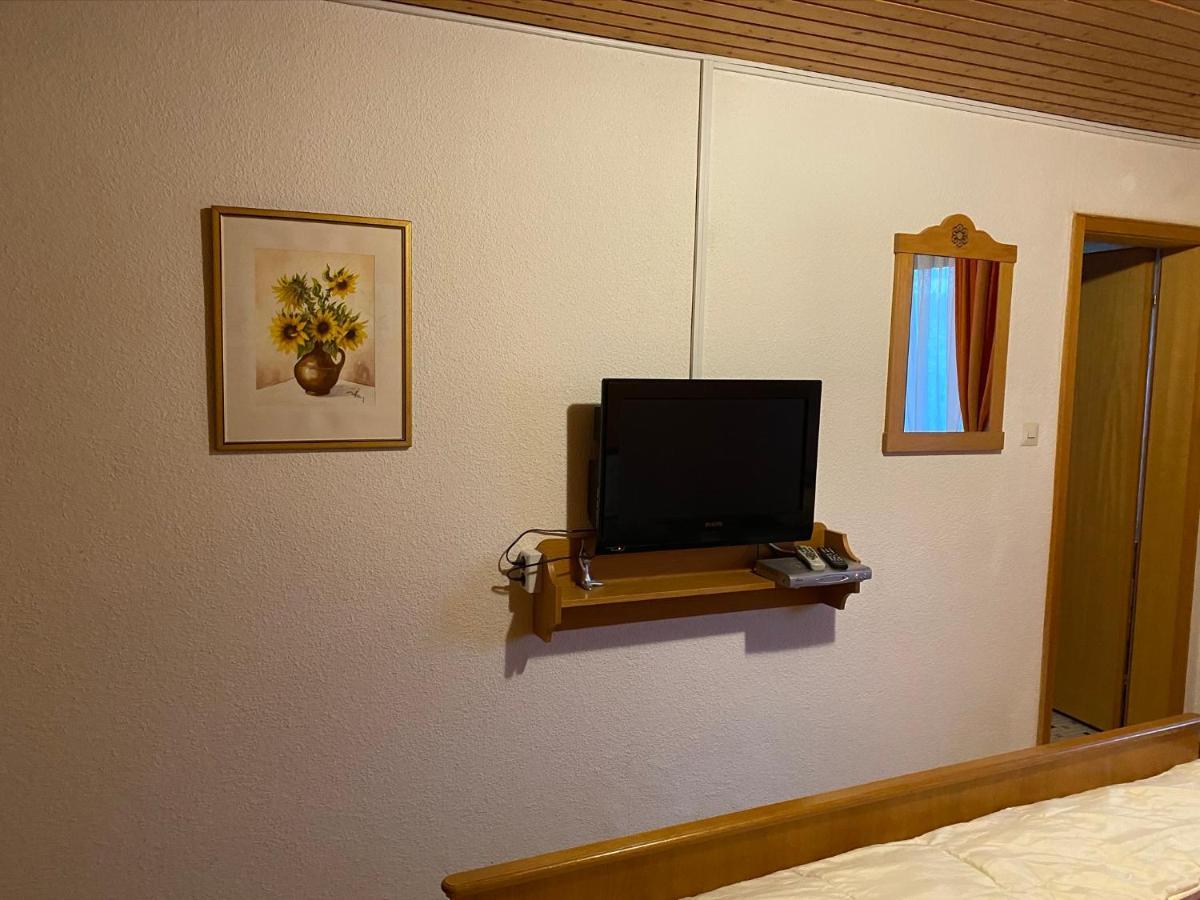 Pension Waldblick ชปีเกอเลา ภายนอก รูปภาพ