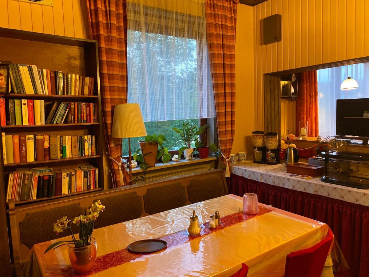 Pension Waldblick ชปีเกอเลา ภายนอก รูปภาพ
